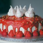 Erdbeere Drip Cake Torte