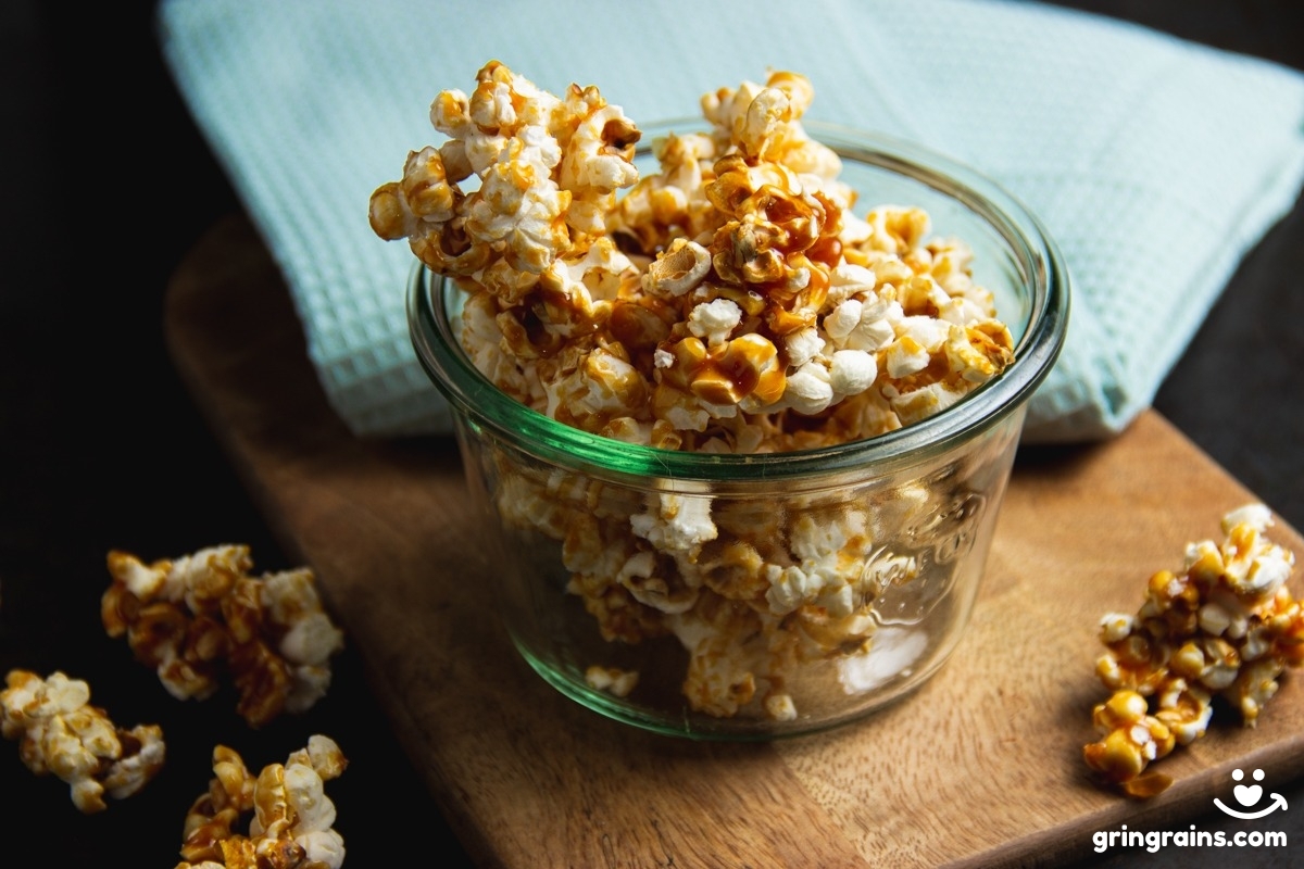 Karamellisiertes Popcorn selber im Topf zubereiten – Popcorn wie im Kino