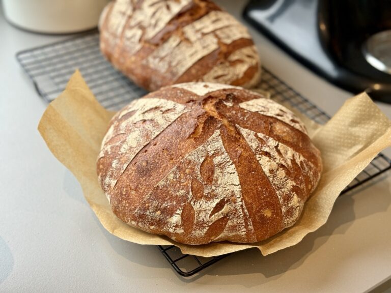 Rustikales Brot mit wenig Hefe backen – Rezepte &amp; DIY-Anleitungen