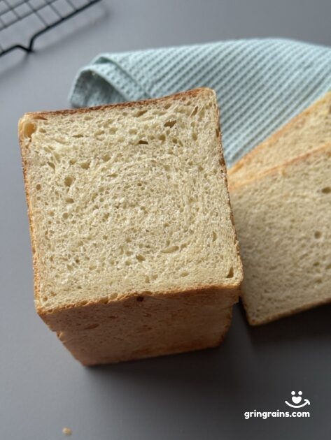 Buttermilch Brot geschnitten mit Scheiben von oben